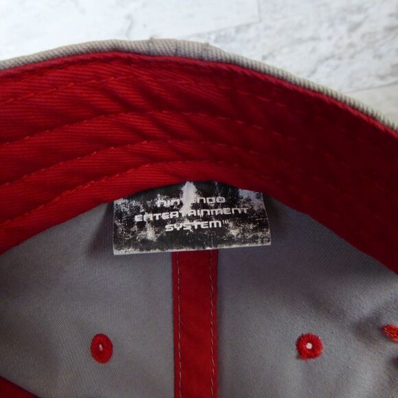 Nintendo NES Controller Snapback Hat Cap 2015 Adjustable Gray Red Embroidery - Picture 9 of 10